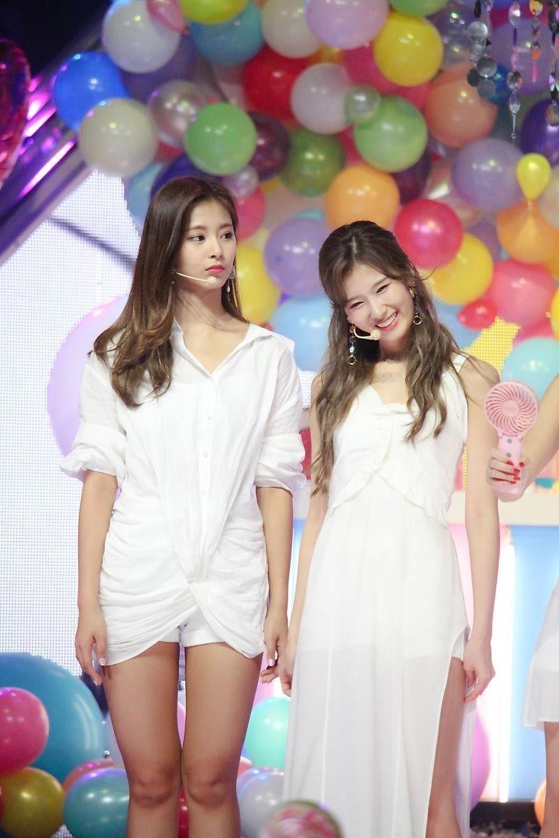 TWICE SANA1