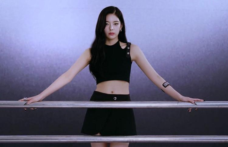 ITZY 리아1