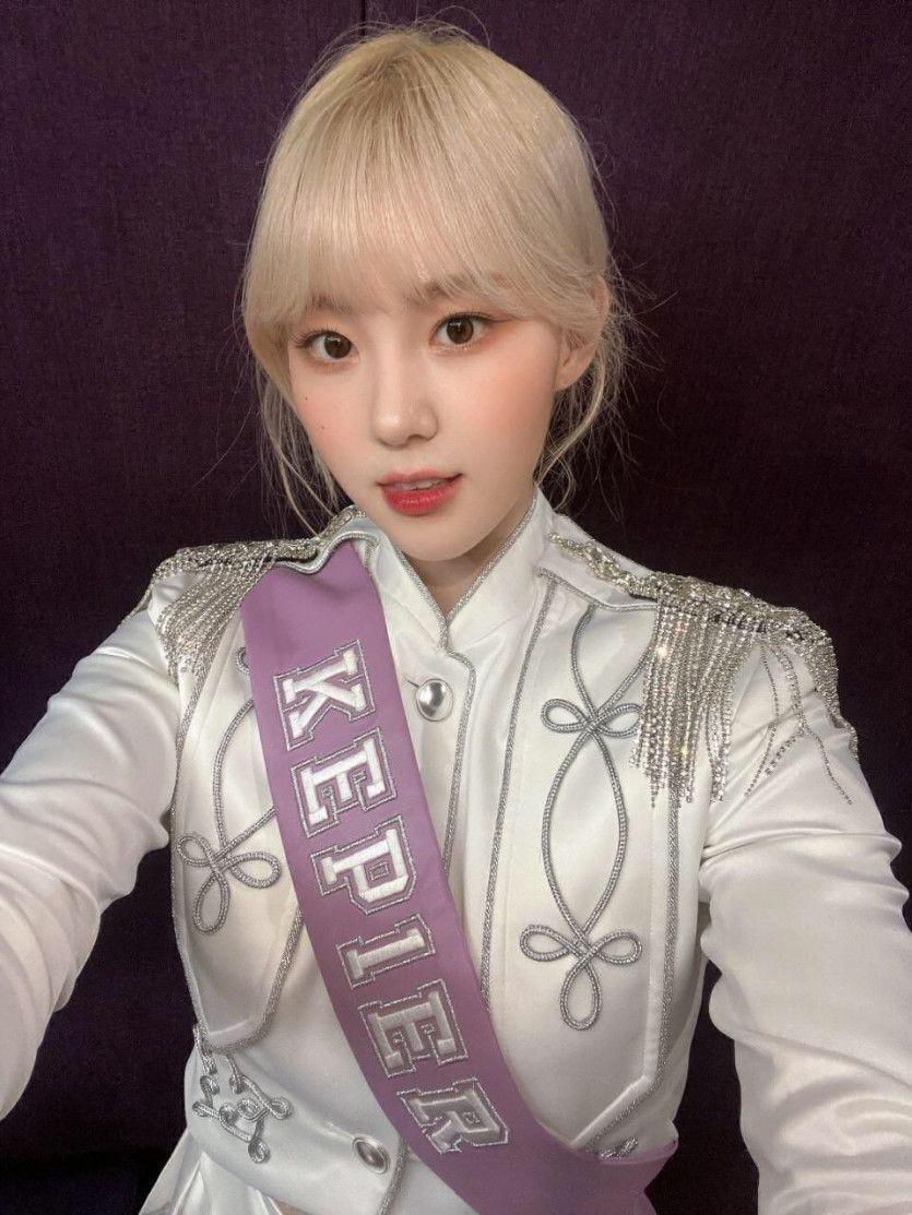 Kep1er Chaehyun3
