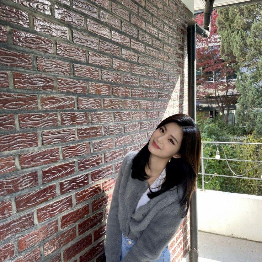 EVERGLOW 이런1