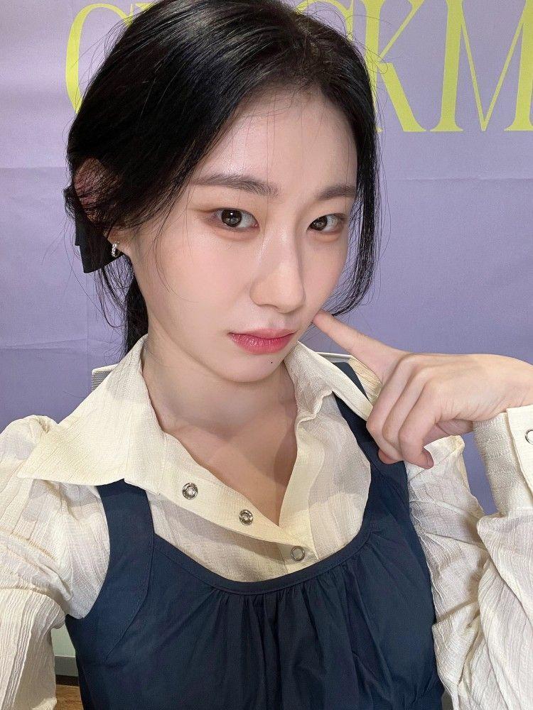 ITZY CHAERYEONG0