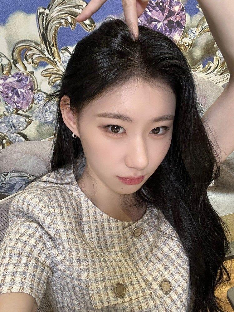 ITZY CHAERYEONG1
