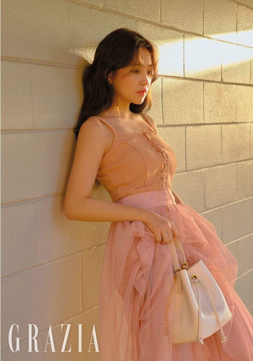 예리 그라치아 5월호1