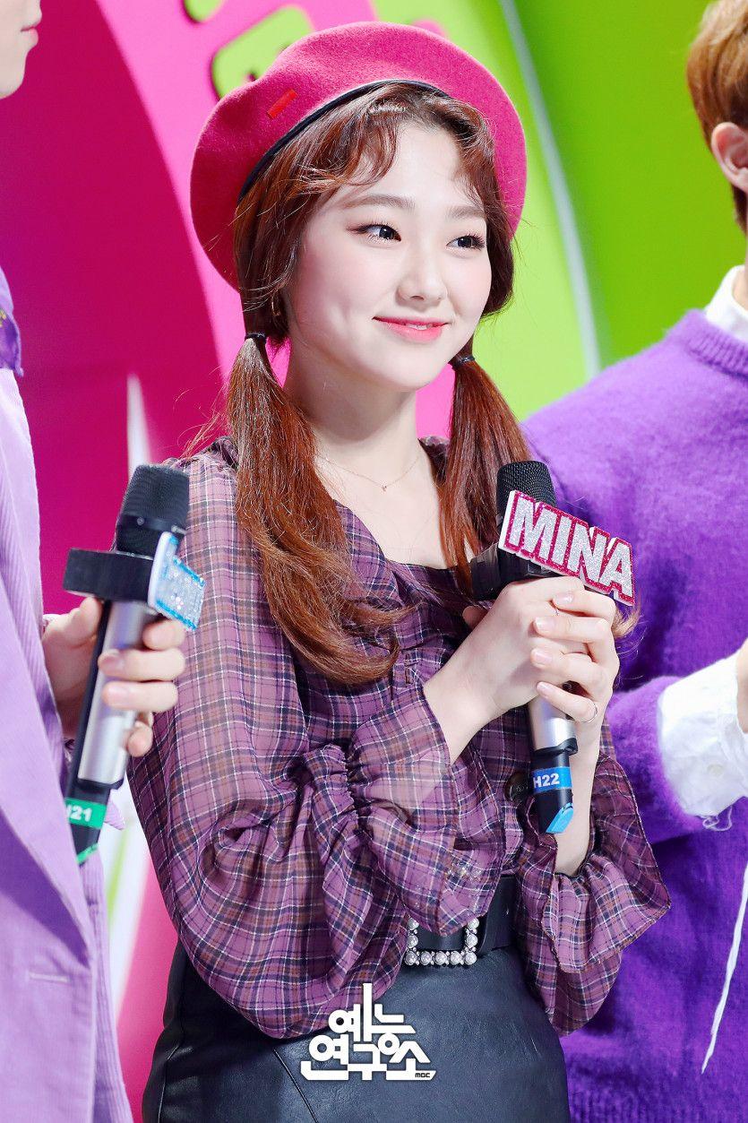 예쁜MC 강미나 - 181215 (고/8p)1