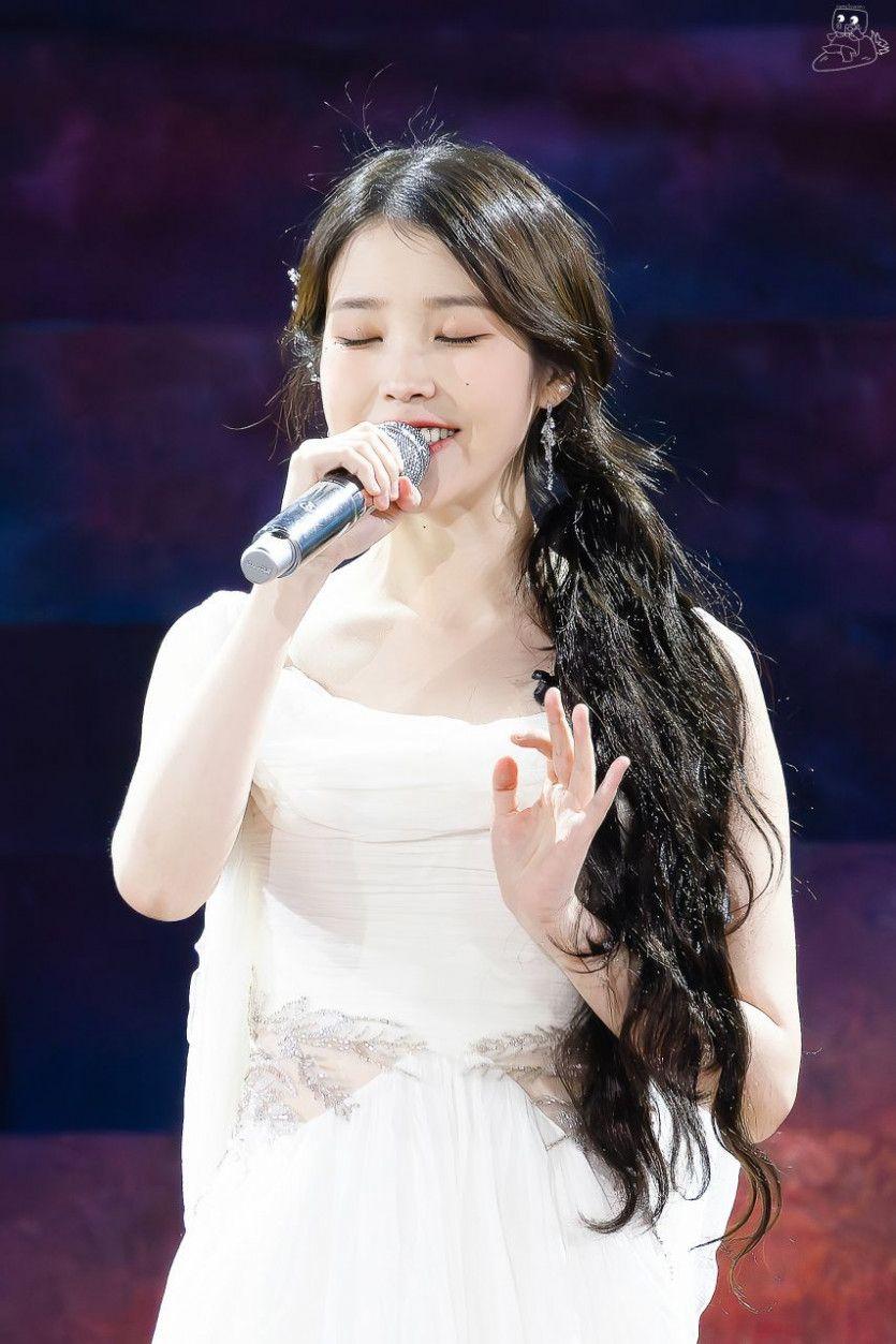 아이유0
