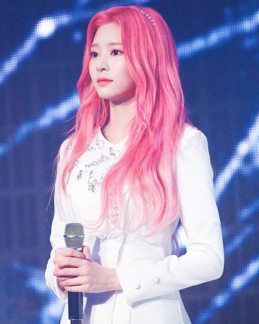 KIM MINJU0