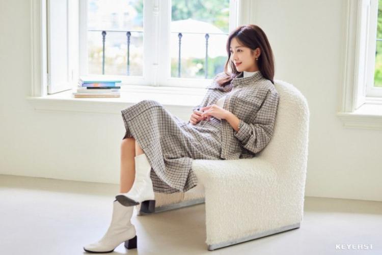 조보아 수스 FW 화보 비하인드 컷5