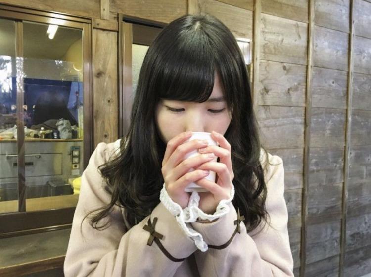 Hitomi1