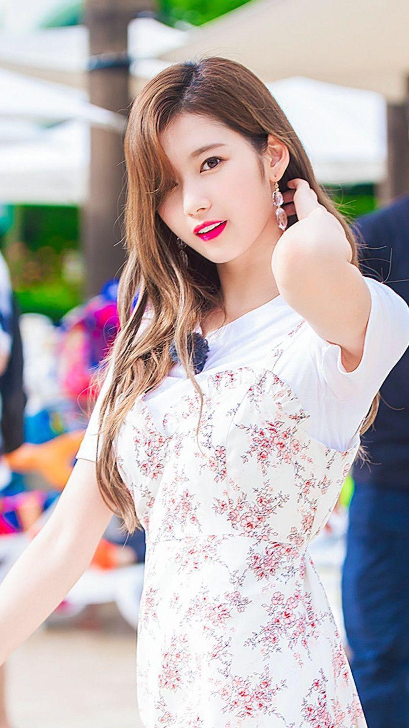 TWICE SANA0