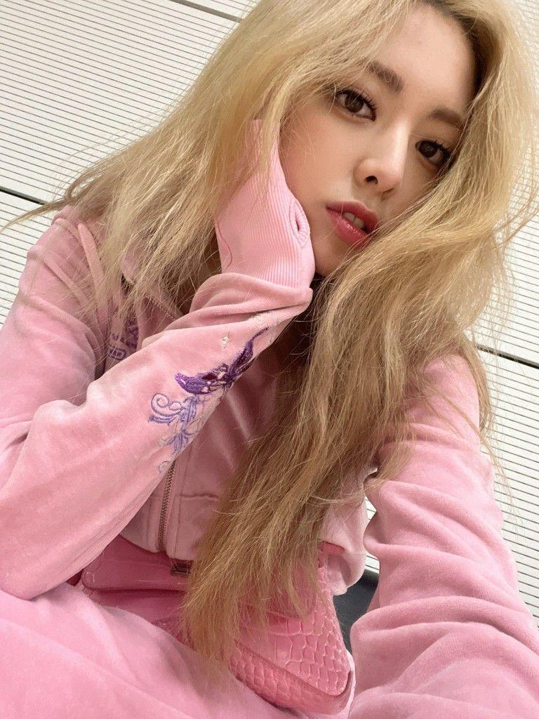 ITZY Yuna3