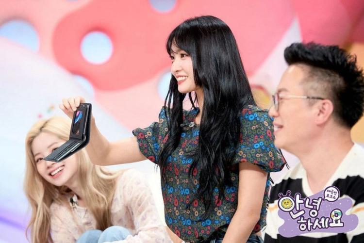 TWICE MOMO1