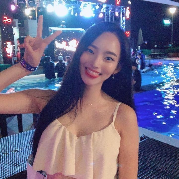 풀파티 두산 치어리더4