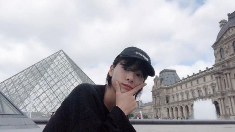 설인아 인스타0