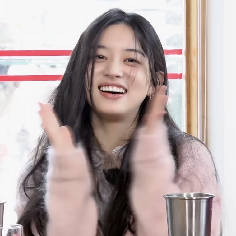 ILLIT 민주0
