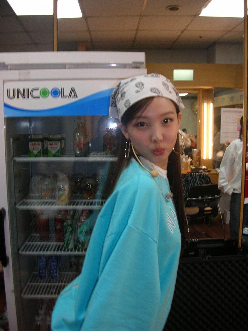 TWICE NAYEON1