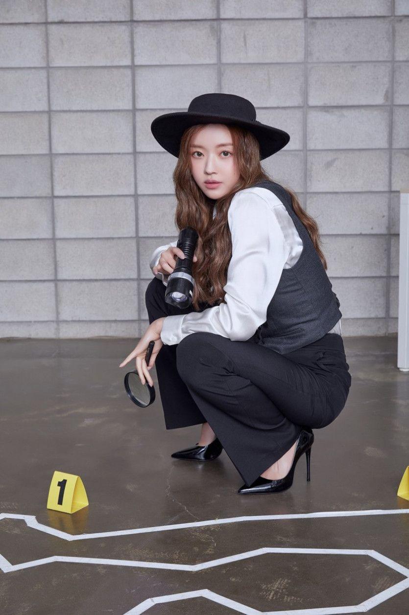 비밀 요원 컨셉 화보 오마이걸 유아0