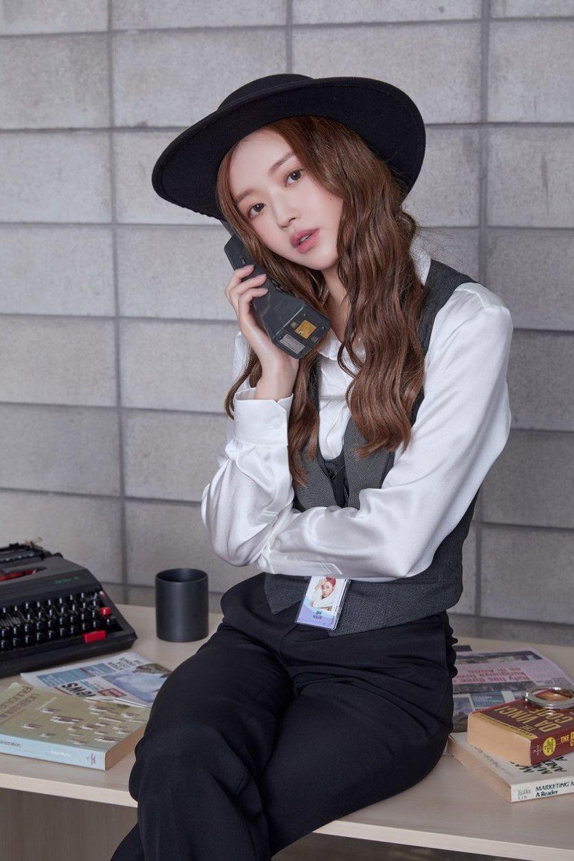 비밀 요원 컨셉 화보 오마이걸 유아4
