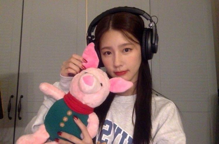 (G)I-DLE miyeon0