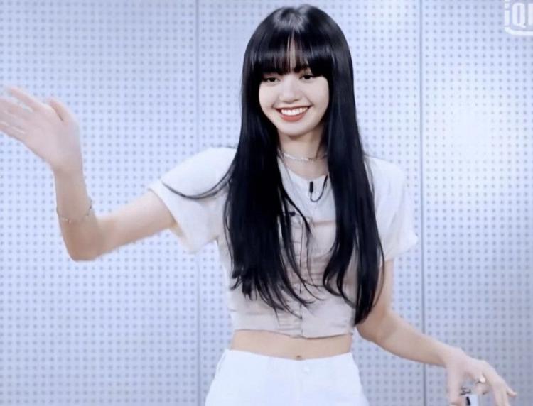 BLACKPINK LISA0