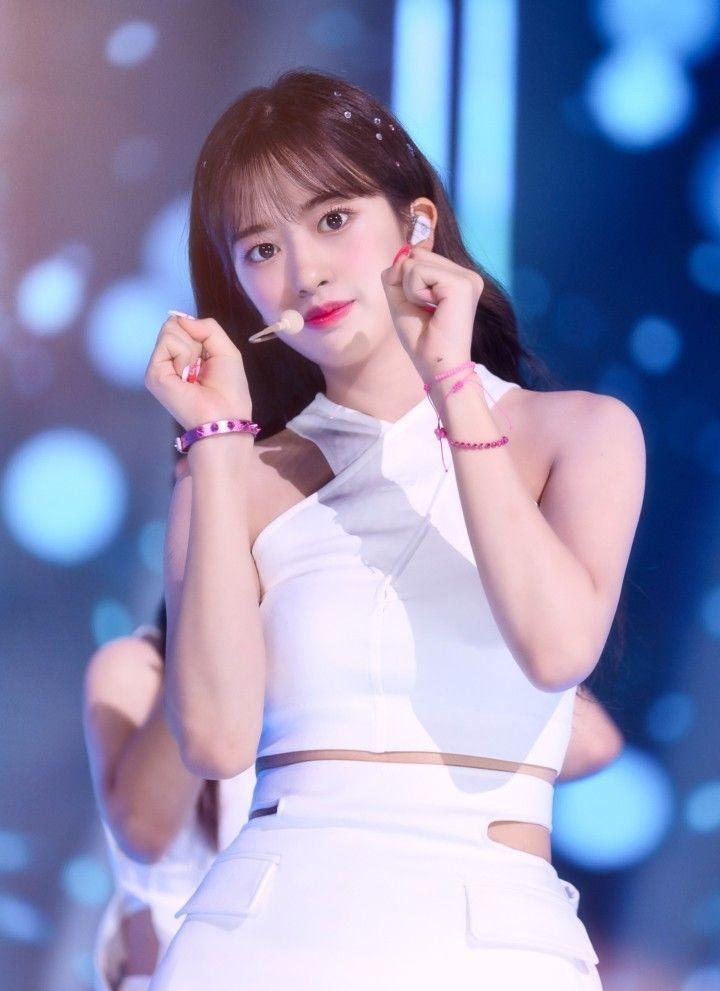 IVE 안유진1