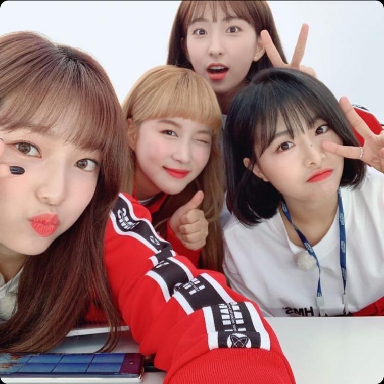 은서 다영 (우주소녀) & 채원 예나 (에이프릴) - 아이돌 e스포츠1