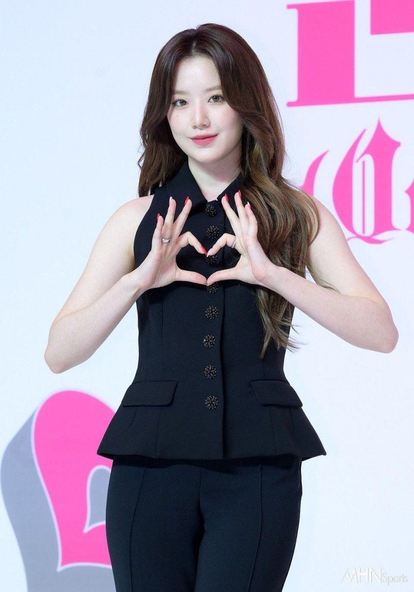 (G)I-DLE shuhua0