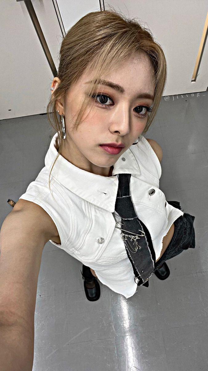ITZY 유나1