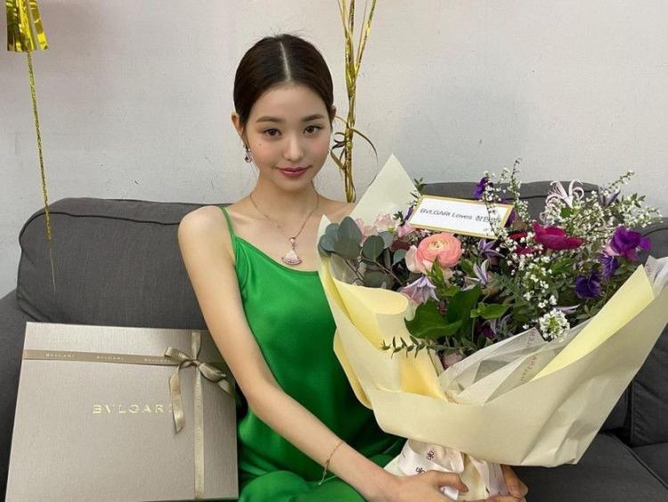 IVE WONYOUNG0