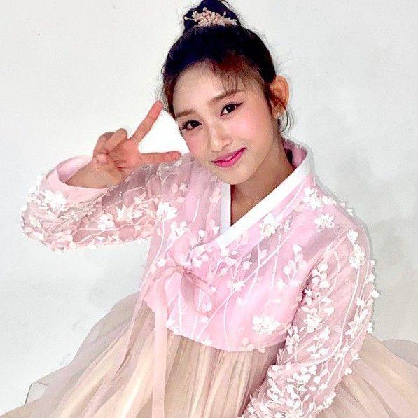 IVE LEESEO2