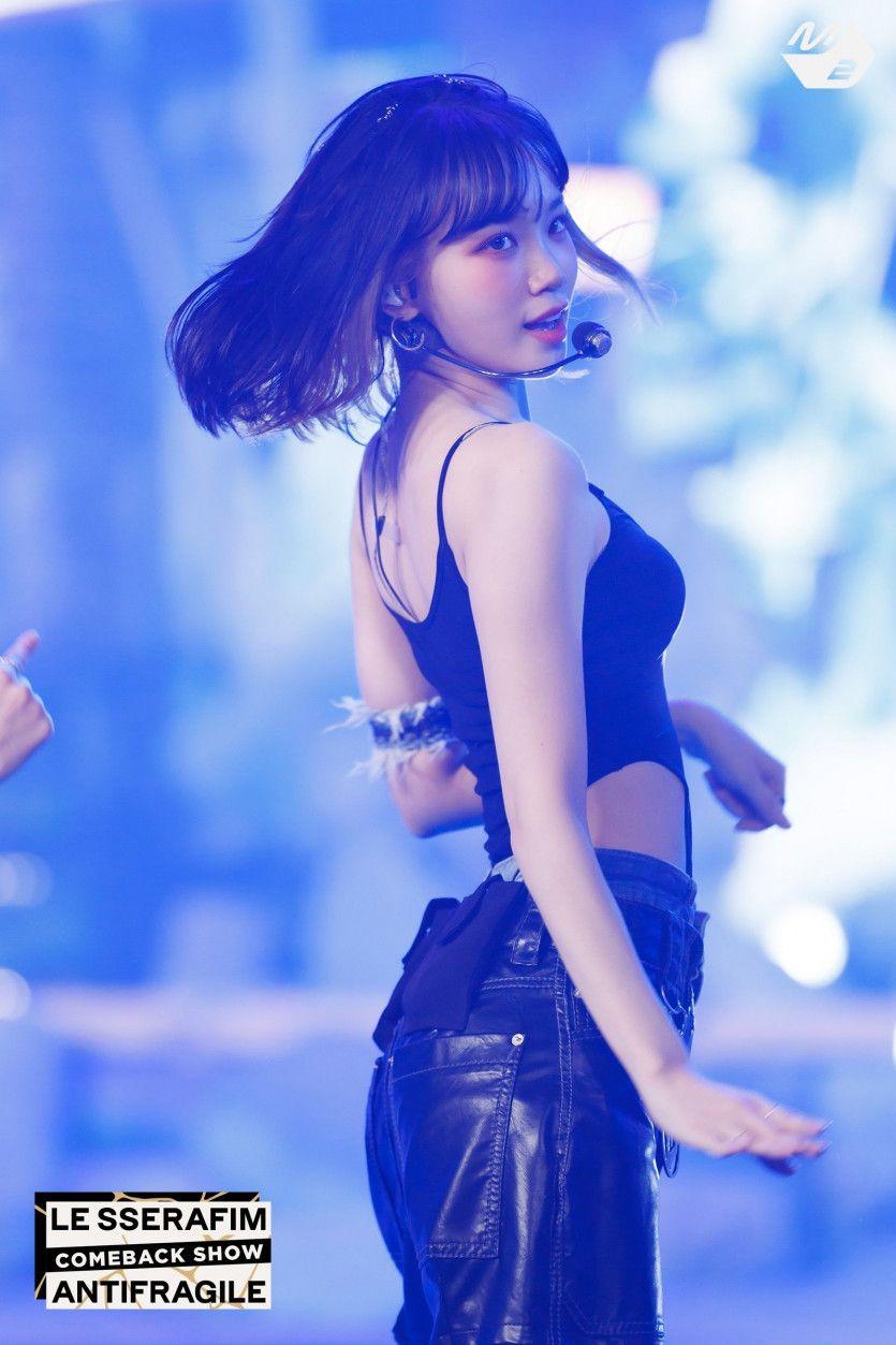 LE SSERAFIM CHAEWON1