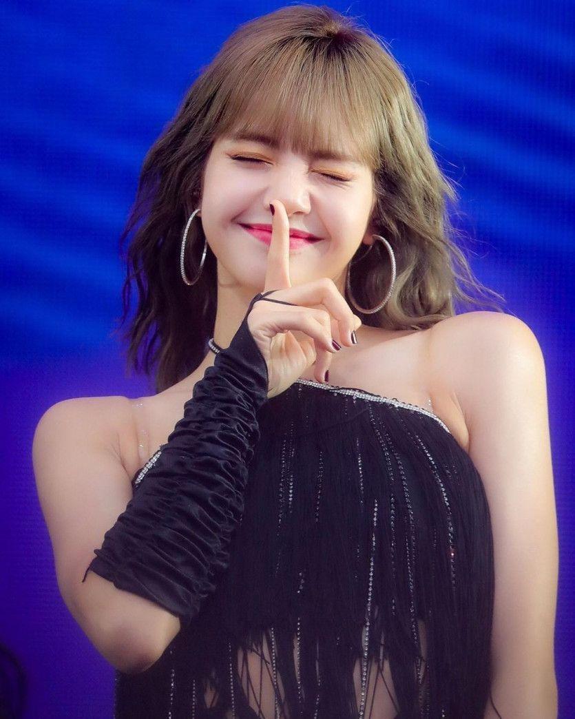BLACKPINK 리사1