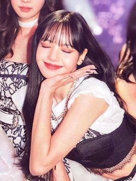 BLACKPINK 리사3