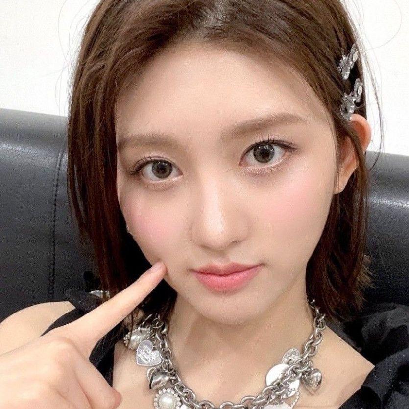 IVE GAEUL0