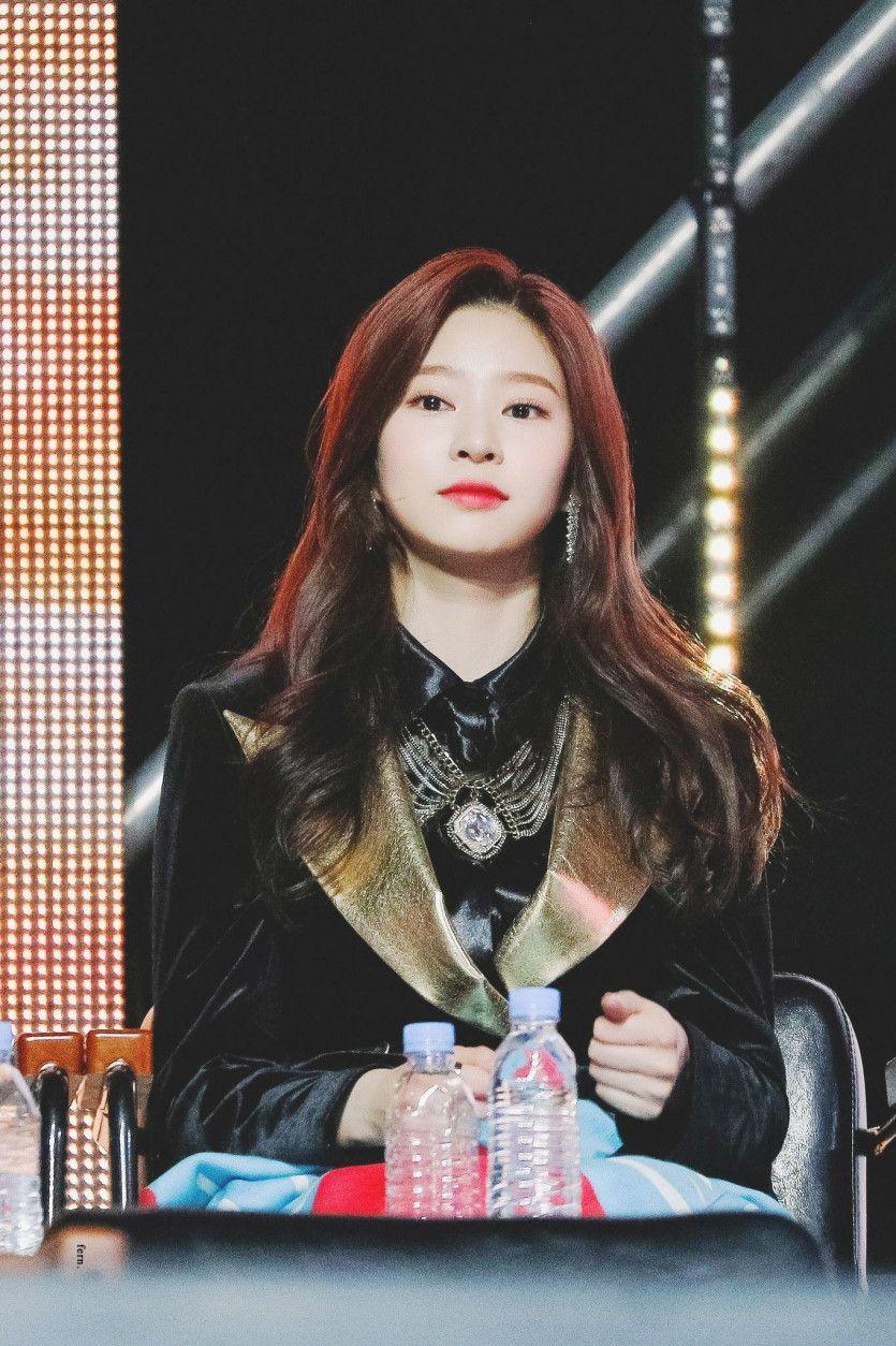 KIM MINJU0