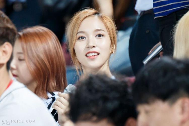 TWICE MINA1