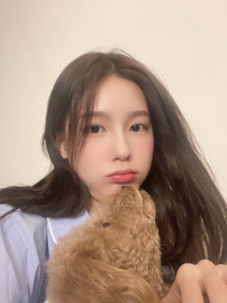 (G)-IDLE 미연0