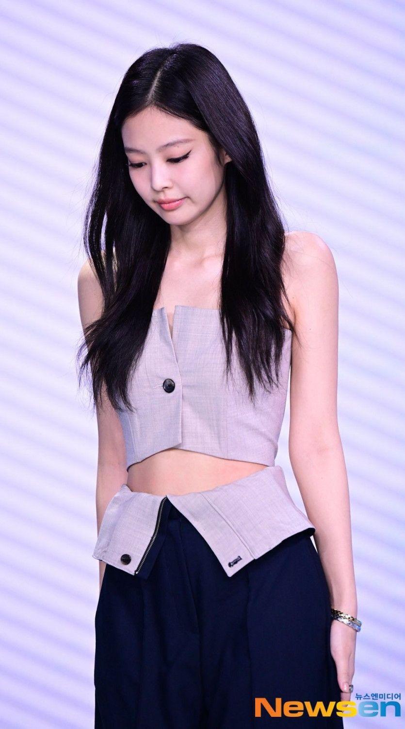 BLACKPINK JENNIE0