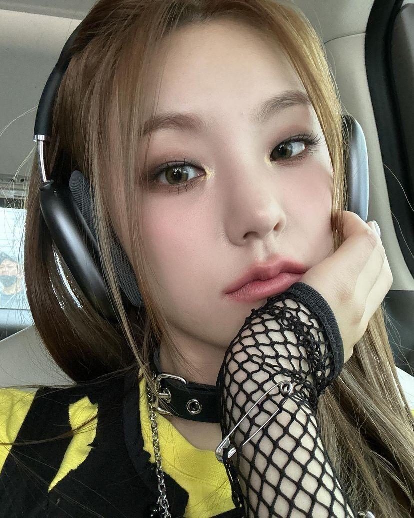 ITZY YEJI1