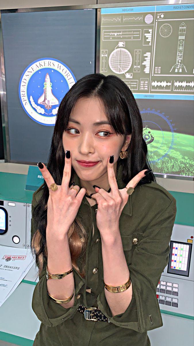 ITZY 류진1