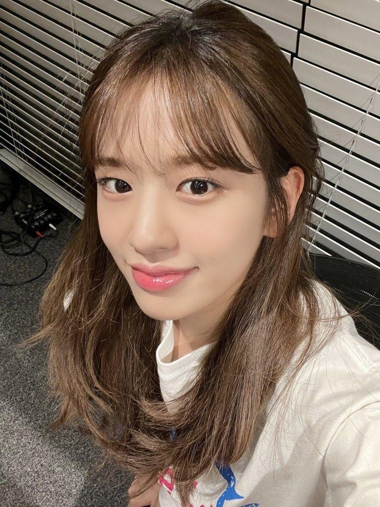 IVE YUJIN0
