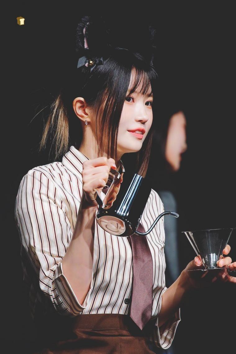 프로미스나인 송하영0