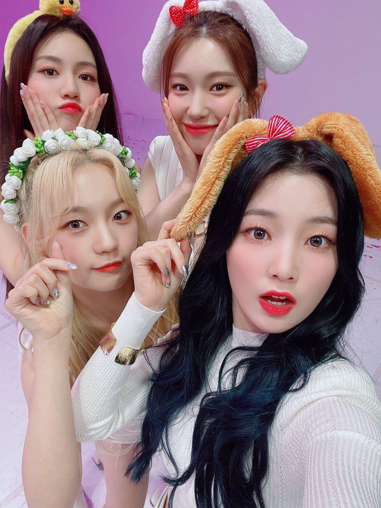 로켓펀치 - '살짝 설렜어' 댄스 챌린지0