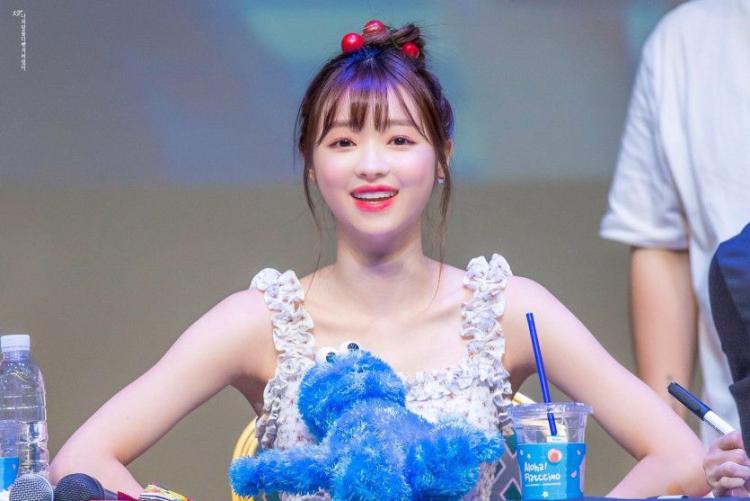 Oh My Girl 유시아0