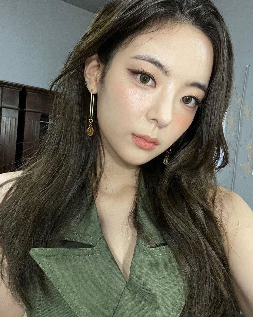 ITZY LIA0