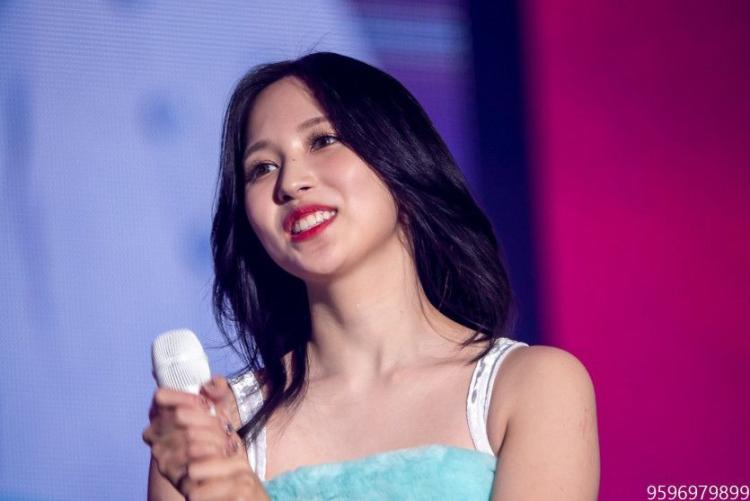 TWICE MINA0