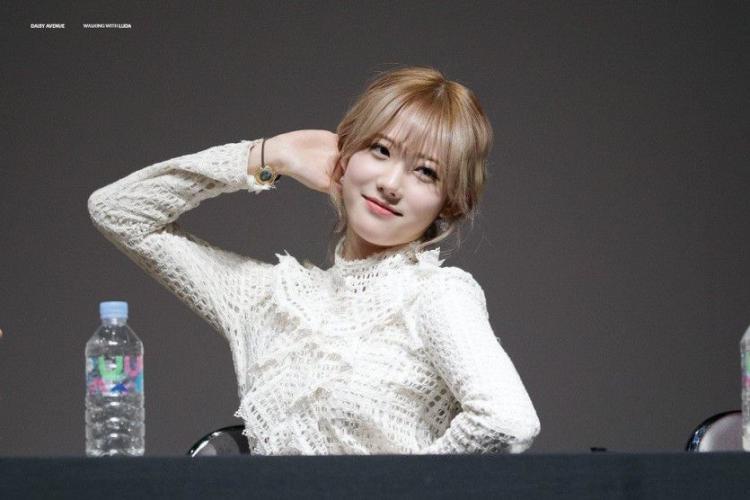 우주소녀 루다0