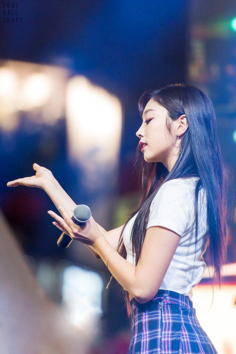 러블리즈 눈큰애 서지수0
