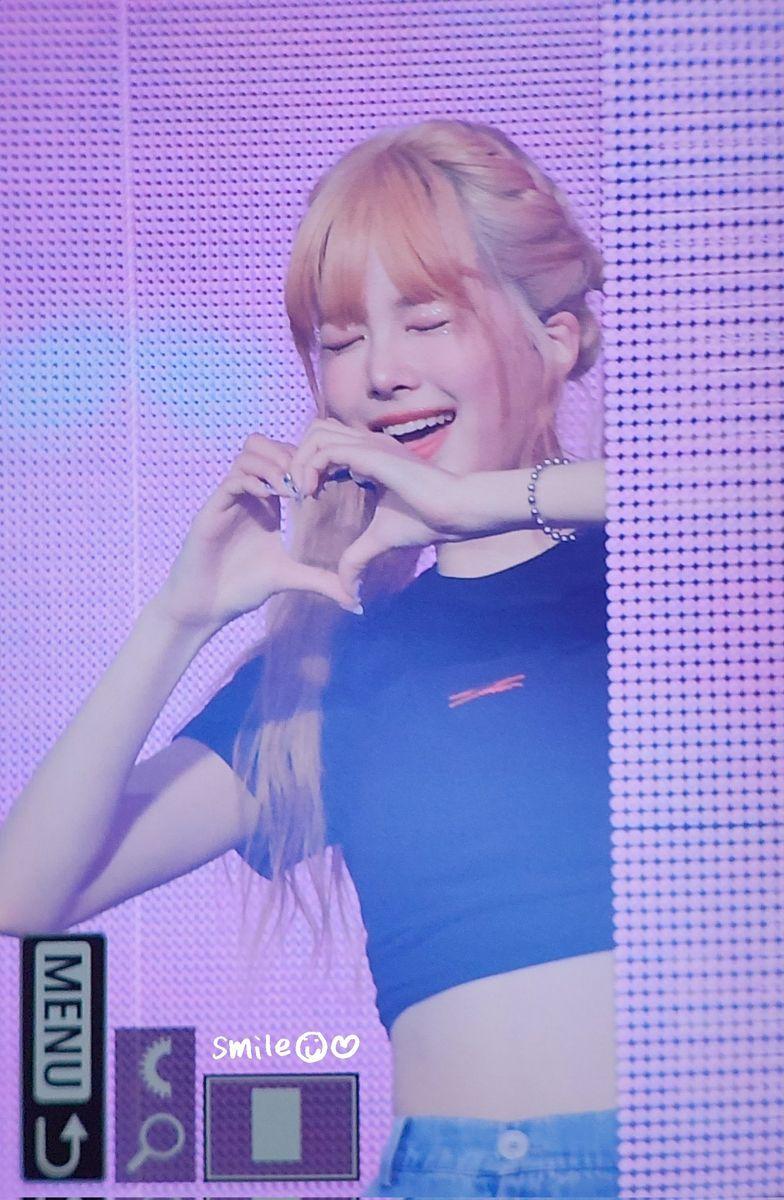 LE SSERAFIM EUNCHAE0