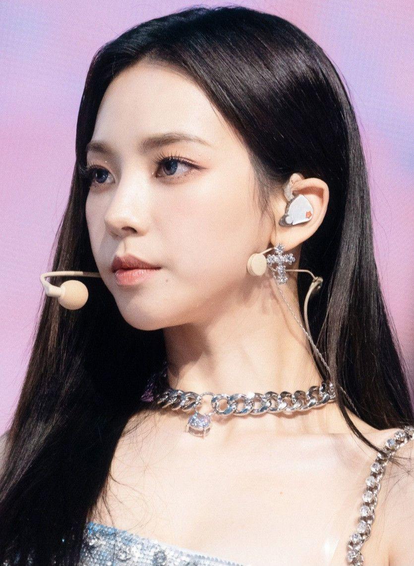 aespa 카리나1