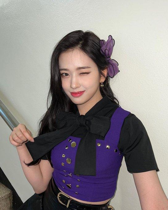 IVE YUJIN1